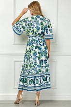 Load image into Gallery viewer, Charming Midi Dress