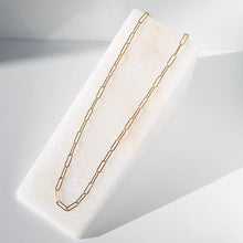 Load image into Gallery viewer, 18" Paper Clip Necklace