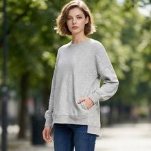 Load image into Gallery viewer, `Fleece Hi-Low Hem Pullover w/ pockets
