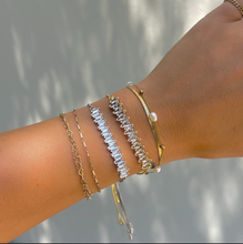 Load image into Gallery viewer, Diamond Bar Slider Bracelets