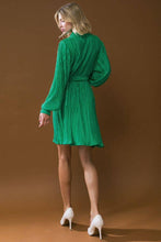 Load image into Gallery viewer, Killin&#39; It-Midi Dress-Kelly Green
