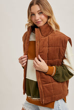 Load image into Gallery viewer, Quilted Puffer Vest-
