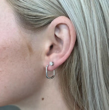 Load image into Gallery viewer, Cara Hoop Earrings- Silver
