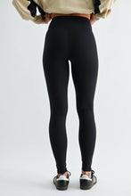 Load image into Gallery viewer, Venice Crossover Waist Leggings
