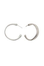 Load image into Gallery viewer, Handmade Pewter Earings - NE1585
