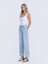 Load image into Gallery viewer, Limelight Denim Jean
