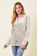 Load image into Gallery viewer, Velvet Shirt-Champagne
