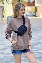 Load image into Gallery viewer, `Fleece Hi-Low Hem Pullover w/ pockets
