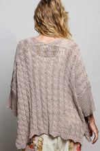 Load image into Gallery viewer, Sweet &amp; Fun Cardi
