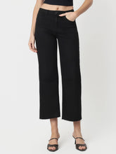 Load image into Gallery viewer, Blackjack Raw Hem Jeans
