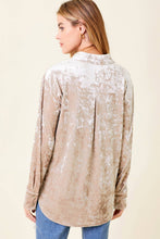 Load image into Gallery viewer, Velvet Shirt-Champagne
