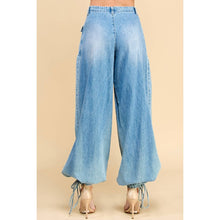 Load image into Gallery viewer, Jennie-Denim Pants
