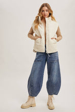 Load image into Gallery viewer, Quilted Puffer Vest-
