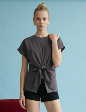 Load image into Gallery viewer, Everyday Knot Tee
