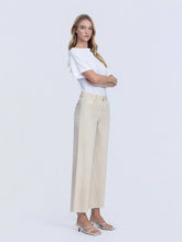 Load image into Gallery viewer, White Swan Crop Jean
