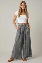 Load image into Gallery viewer, Falling for You Pants
