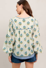 Load image into Gallery viewer, Sweet Escape Blouse
