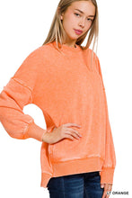 Load image into Gallery viewer, `Fleece Hi-low Sweatshirt With Pockets (Solid/Washed)
