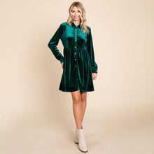 Load image into Gallery viewer, Feliz Navidad-Velvet Dress-Emerald
