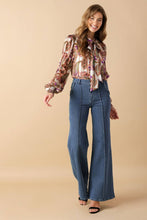 Load image into Gallery viewer, Feeling Fabulous Blouse
