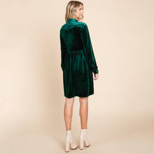 Load image into Gallery viewer, Feliz Navidad-Velvet Dress-Emerald
