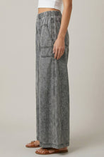 Load image into Gallery viewer, Falling for You Pants
