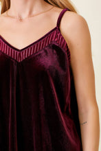 Load image into Gallery viewer, Vixon-Velvet Cami-Wine
