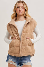 Load image into Gallery viewer, Quilted Puffer Vest-
