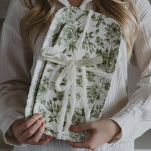 Load image into Gallery viewer, Green Stacking Tray/Set of 2
