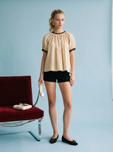 Load image into Gallery viewer, Paisley Puff Sleeve Blouse
