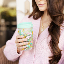 Load image into Gallery viewer, Floral Rush Glass Tumbler w/Silicone Lid

