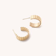 Load image into Gallery viewer, Dylan Ridged Gold Hoops
