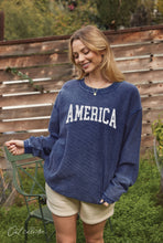 Load image into Gallery viewer, AMERICA Thermal Vintage Pullover
