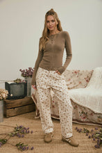 Load image into Gallery viewer, Fabulous Fall Top
